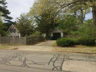 65 Deforest Rd, Newton Lower Falls, MA 02462