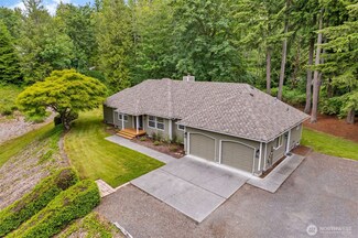 3359 Agate Bay Ln, Bellingham, WA 98226
