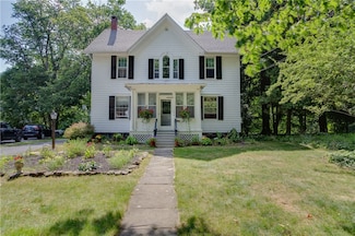 46 Nelson Ave, Cooperstown, NY 13326