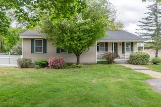 151 New Boston Rd, Goffstown, NH 03045