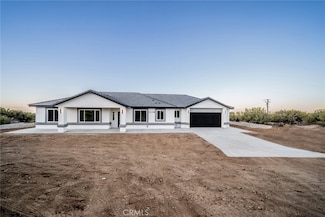 1114 Hollister Rd, Piñon Hills, CA 92372