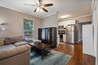 204 E 30th St Unit 204, Austin, TX 78705