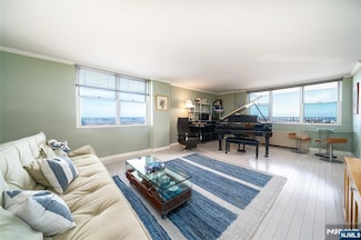 6040 Boulevard E Unit 27H, West New York, NJ 07093