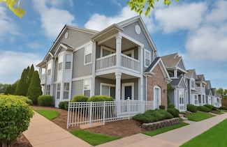 2215 Aurora Dr Unit 1, Pingree Grove, IL 60140