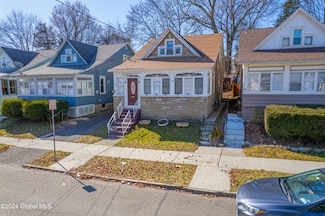 57 Grandview Terrace, Albany, NY 12202