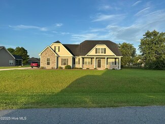 100 Village Grove Dr, Goldsboro, NC 27530