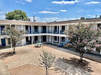 4709 Harmon Ave Unit 416, Austin, TX 78751