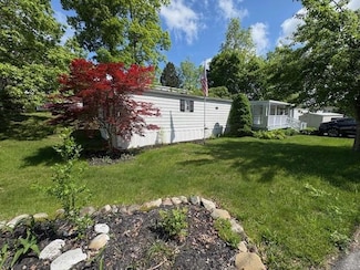 179 Van Wagner Rd Unit 61, Poughkeepsie, NY 12603