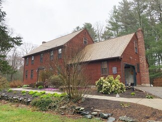 15 West St, Foxboro, MA 02035