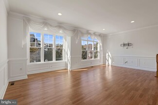 8185 Glade Bank Dr, Manassas, VA 20111