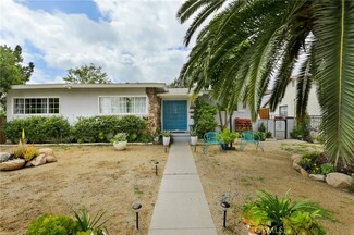 19048 Victory Blvd, Tarzana, CA 91335