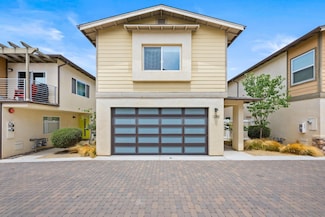 1289 Donax Ave, Imperial Beach, CA 91932