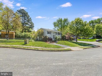 13005 Kiley Ct, Woodbridge, VA 22193