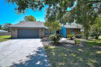 5526 Rick Dr, Zephyrhills, FL 33541