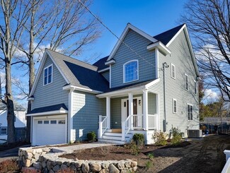 16 Summer St, Woburn, MA 01801