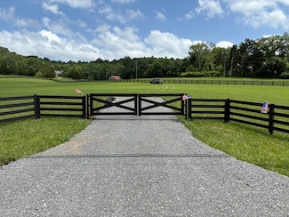 9157 Highway 100, Bellevue, TN 37221