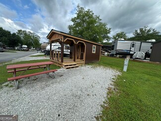 41 Monaco Ln, Dillard, GA 30537