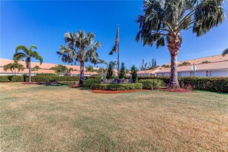 2365 Bayou Ln Unit 10, Naples, FL 34112