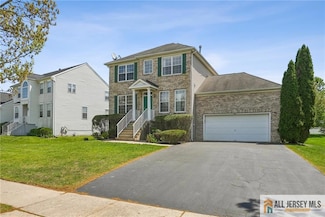 25 Keswick Rd, East Windsor, NJ 08520