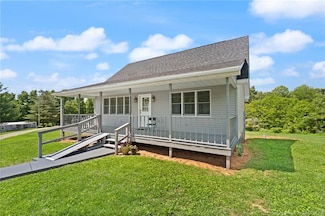 1115 E Beasley Rd, English, IN 47118