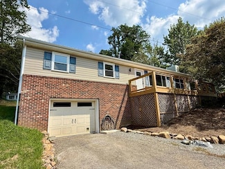 209 Bond Ave, Independence, VA 24348