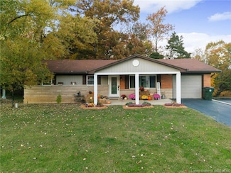 112 Cheryl Dr, New Albany, IN 47150