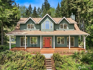 11405 W Lake Joy Dr NE, Carnation, WA 98014