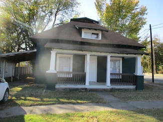302 B St SW, Miami, OK 74354
