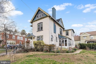 141 E Third St, Media, PA 19063