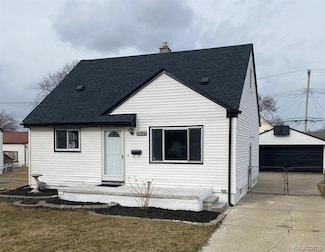 23225 Beverly St, Saint Clair Shores, MI 48082