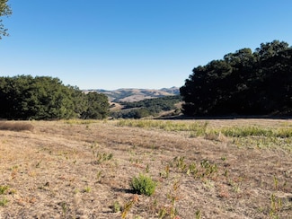 7 Holding Field Run, Carmel, CA 93923