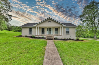 4861 Bethesda Rd, Thompsons Station, TN 37179