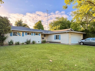 1224 B St, Davis, CA 95616