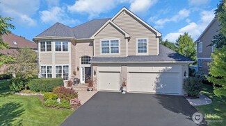 498 Sycamore St, Vernon Hills, IL 60061