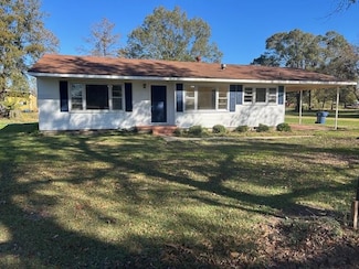 650 3rd St, Marks, MS 38646