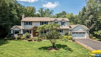 59 Morley Dr, Wyckoff, NJ 07481