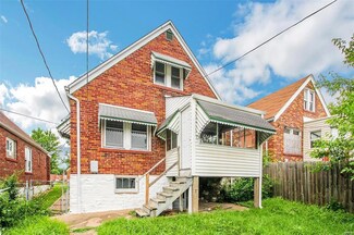 8636 Riverview Blvd, Saint Louis, MO 63147