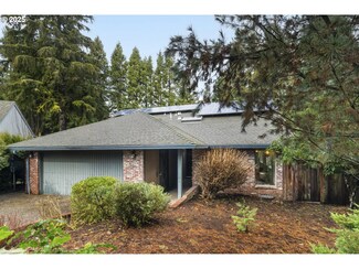 16425 NE Fargo Ct, Portland, OR 97230