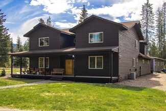 1727&1729 Gypsy Bay Rd, Sagle, ID 83860