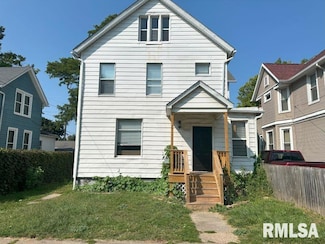 1522 N Gaines St, Davenport, IA 52804