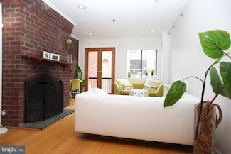 1070 Paper Mill Ct NW Unit 1070, Washington, DC 20007