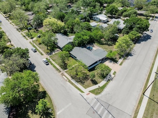 7706 Delafield Ln, Austin, TX 78752
