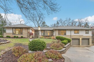 1280 East Dr, Zanesville, OH 43701