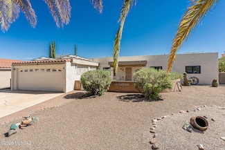 121 W Paseo Recortado, Green Valley, AZ 85614