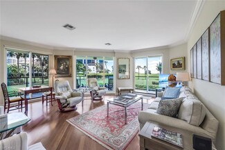 4901 Gulf Shore Blvd N Unit 104, Naples, FL 34103