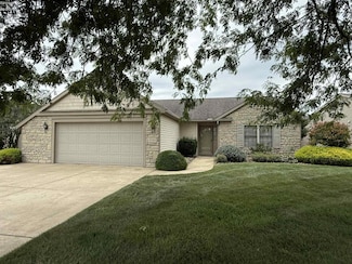 1701 Paige Ct, Huron, OH 44839