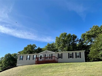 51 Dry Creek Ct, Winfield, MO 63389