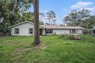 36251 Horseshoe Dr, Zephyrhills, FL 33541