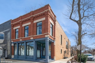 1825 W Wabansia Ave, Chicago, IL 60622