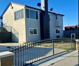 1212 E Sycamore St, Anaheim, CA 92805